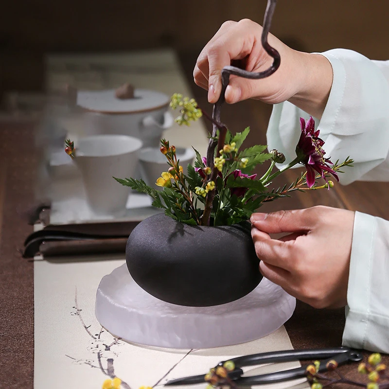 Sapo japonês vaso de cerâmica  - Ikebana Vase Kenzan avaliação e preço